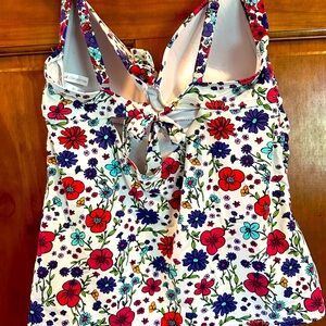 Liz Claiborne floral design tankini swim top-size XL